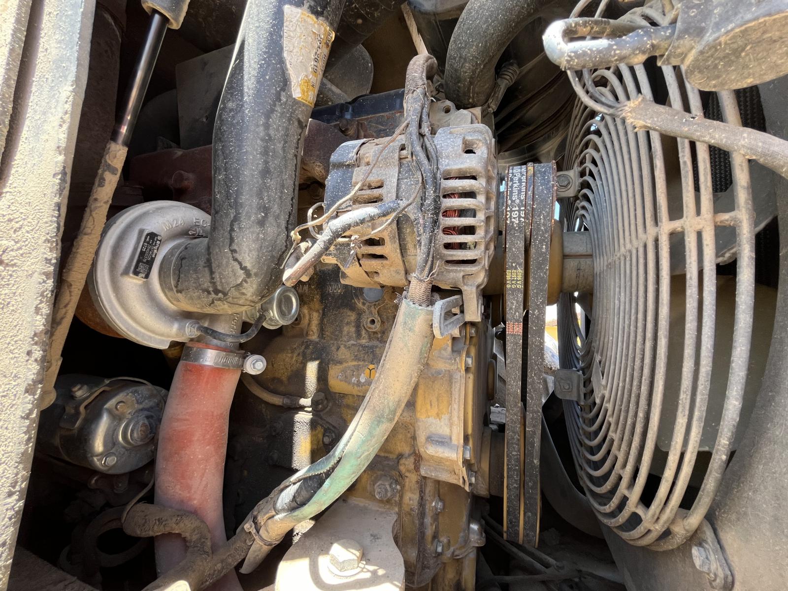 ./imagenes/INVOICE/2019/17609/COMPACTADOR PATA DE CABRA CATERPILLAR CS-533E (13).JPG
